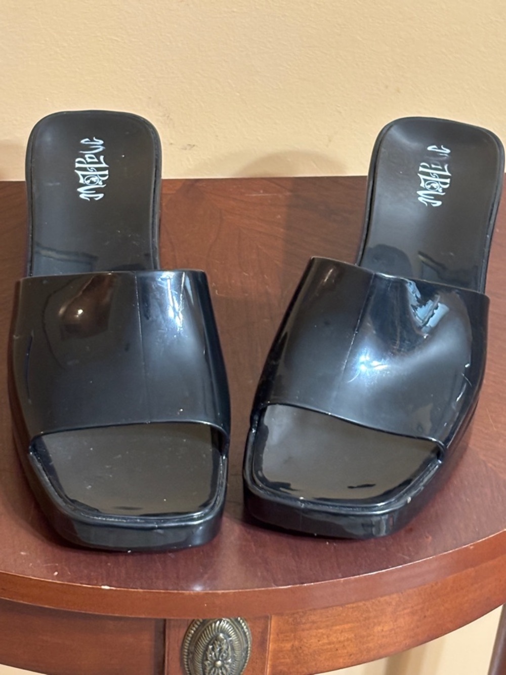 Mad Love Marni Jelly Slide Heels in black. Size 11